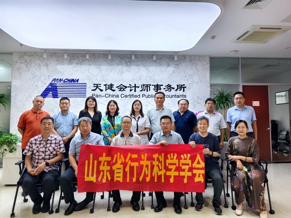 刘加宝副会长5.jpg